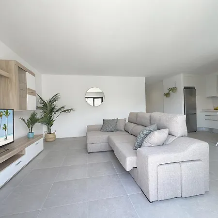 Tropical Apartment